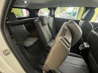 Peugeot 5008 ALLURE  130cv