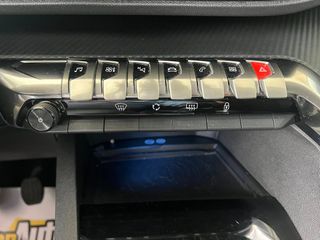 Peugeot 5008 ALLURE  130cv