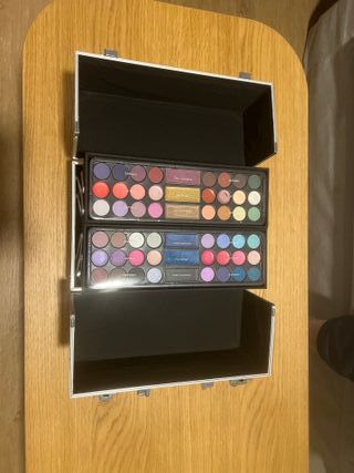 Maletín Profesional Maquillaje Rojo