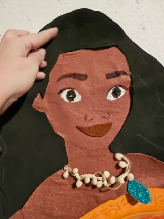 Decoración Vaiana Goma Eva y fieltro .