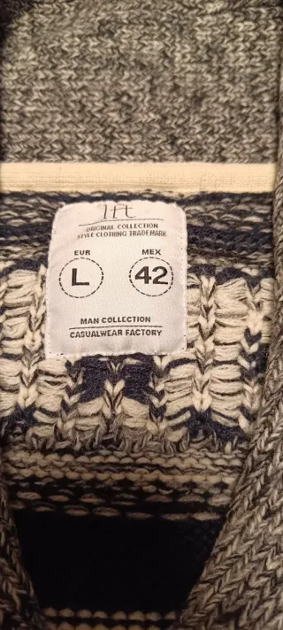 Cárdigan de punto con estampado étnico Talla L