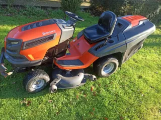 Tractor Cortacésped Husqvarna TC342T