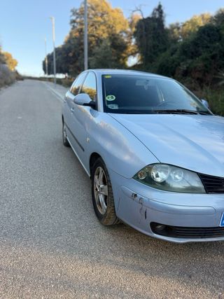SEAT Ibiza 2004