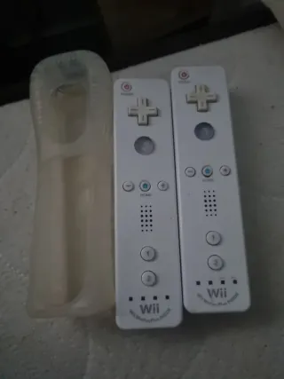 2 Mandos Wii + Nunchuk Nintendo