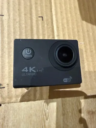 SJCAM Action Cam 4K WiFi + Accessori
