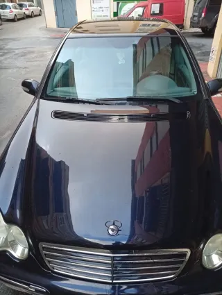 Mercedes-Benz c 180 2005