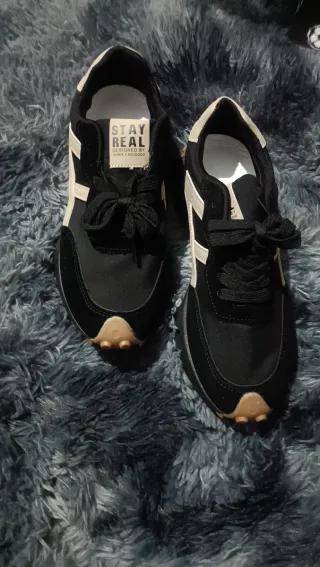 Deportivas mujer negras y beige