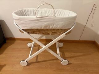 Moisés mimbre bebé con ruedas