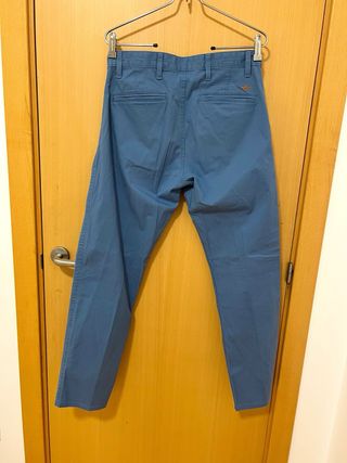 Pantalón azul Dockers