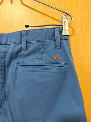 Pantalón azul Dockers