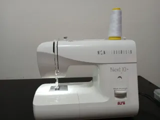 Máquina de coser Alfa Next 10