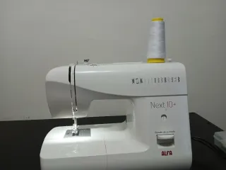 Máquina de coser Alfa Next 10