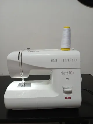 Máquina de coser Alfa Next 10