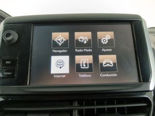 Peugeot 2008 1.2 PureTech Style