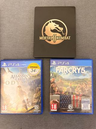 PS4 (PlayStation 4) Negra + 4 Mandos