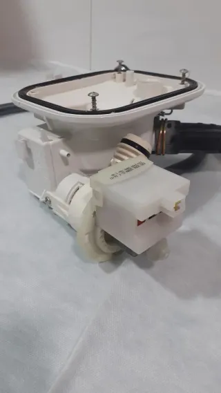 DEPÓSITO MÁS BOMBA DE DESAGÜE LAVAVAJILLAS FAGOR