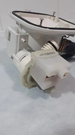 DEPÓSITO MÁS BOMBA DE DESAGÜE LAVAVAJILLAS FAGOR