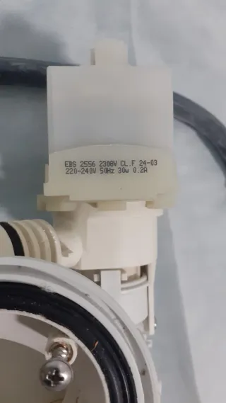 DEPÓSITO MÁS BOMBA DE DESAGÜE LAVAVAJILLAS FAGOR