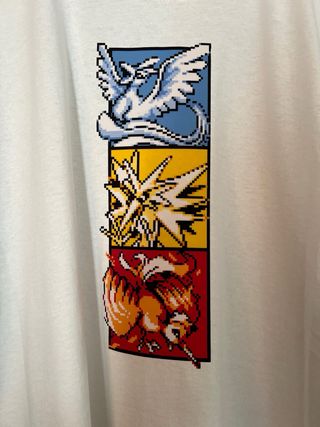 Camiseta Pokémon Aves Legendarias