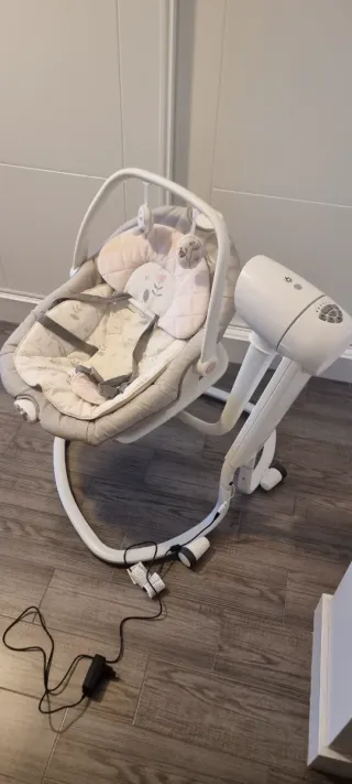 Hamaca eléctrica bebé