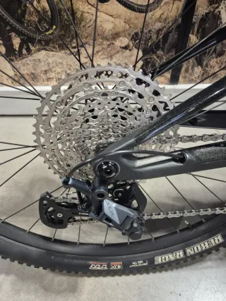 Bicicleta Carbono Orbea Oiz M30 2025