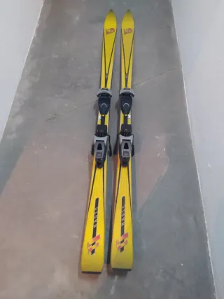 Esquís K2 Amarillos