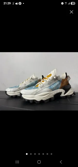 Zapatillas Louis Vuitton Azules y Blancas