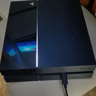 PS4 (PlayStation 4) Negra + Accesorios 500gb