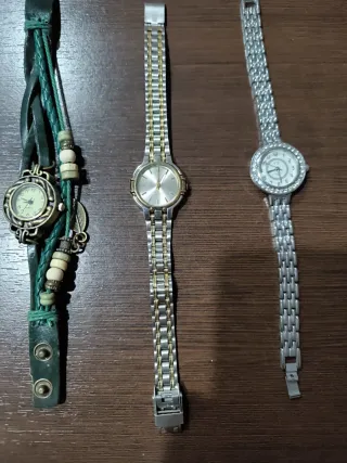 Conjunto 3 Pulseras y Relojes Mujer
