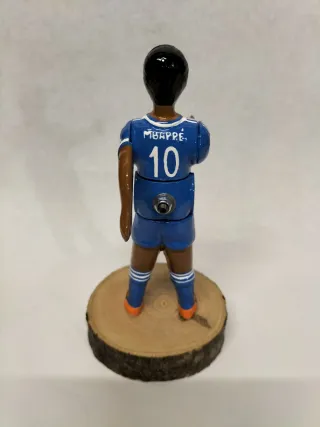 Muñeco Futbolín Mbappé