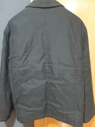 Chaqueta sin marca, o marca "Ugo Men" Negra