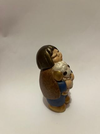 Statua Thun Donna con Agnello in scatola originale