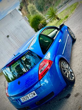 Renault Megane RS Sport 225