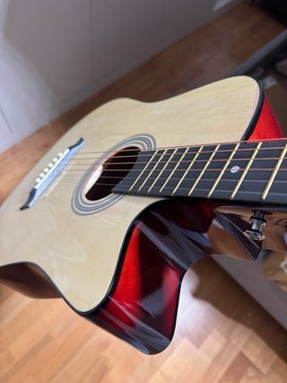Guitarra Acústica Clara