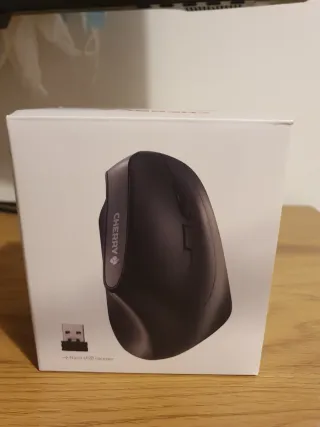 Ratón Cherry Negro Ergonómico Nuevo