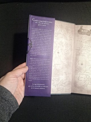 George R.R. Martin. Juego de tronos (ed. especial)