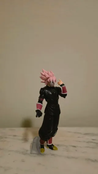 Figura Goku Rose 30cm
