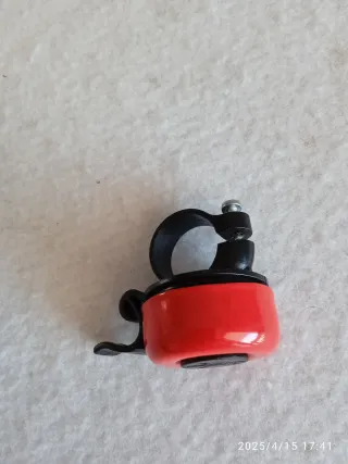 Campanello per bicicletta rosso
