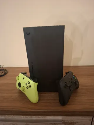 Xbox Series X 1TB + 2 Mandos (Negro y Verde)