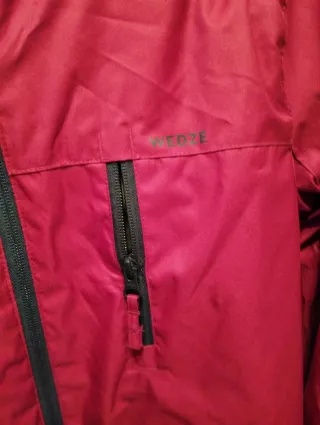 Mono de nieve rojo y negro para niño 14 años.