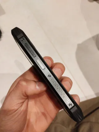 Doogee Smini Negro
