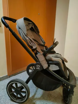 Cochecito + accesorios para bebé y niño/a