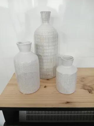 Juego de 3 jarrones blancos de cerámica
