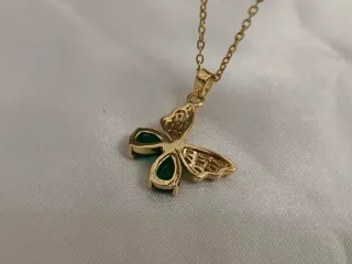 Collar Mariposa Circonita Acero bañado en oro 18K