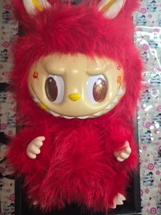 Labubu Rojo 50 cm