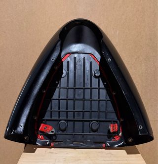 Asiento trasero Aprilia RS 125 Tuono