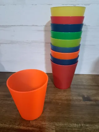 Lote 14 Platos, 12 Cuencos y 10 Vasos