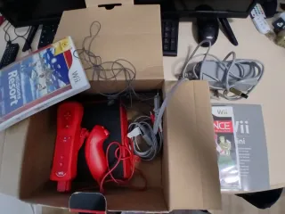 Nintendo Wii Mini Roja + Juegos