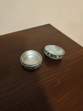 Caja decorativa metálica