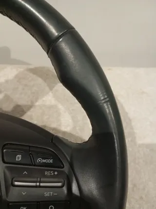 Volante Hyundai Kona Negro